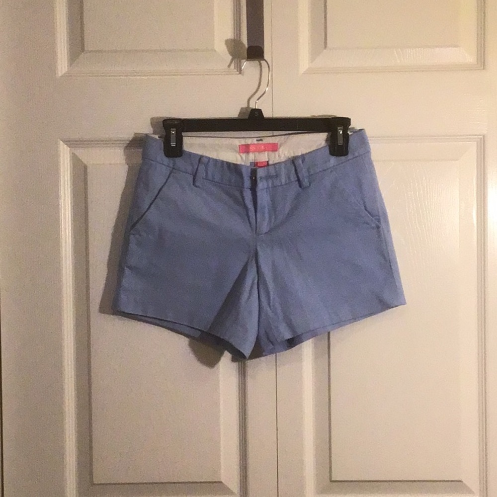Lilly Pulitzer Size 00 shorts in Periwinkle Blue